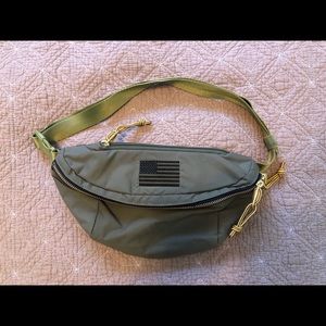 JanSport army green fanny pack